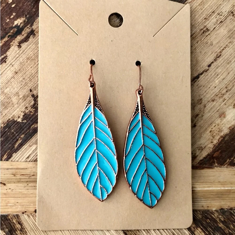 Turquoise Style Leaf Drop metal Earrings. Brand New. Boho style. - Picture 2 of 3